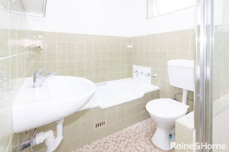 Photo - 4/43 Susan Street, Auburn NSW 2144 - Image 4