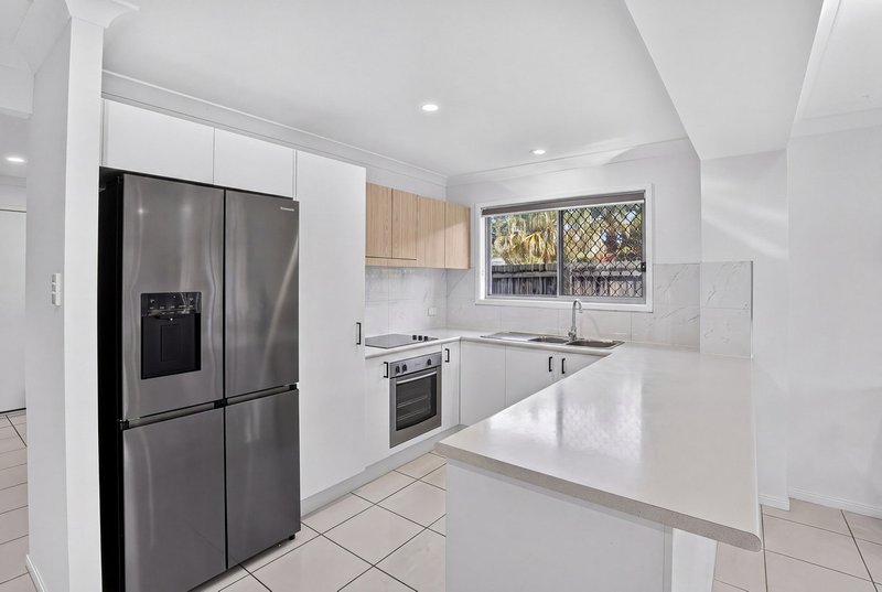 Photo - 44/30 Carmarthen Circuit, Pacific Pines QLD 4211 - Image 3