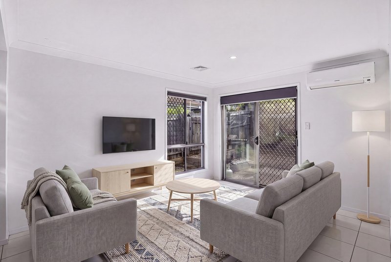 Photo - 44/30 Carmarthen Circuit, Pacific Pines QLD 4211 - Image 9