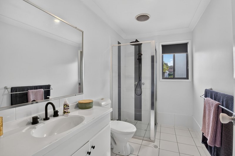 Photo - 44/30 Carmarthen Circuit, Pacific Pines QLD 4211 - Image 11