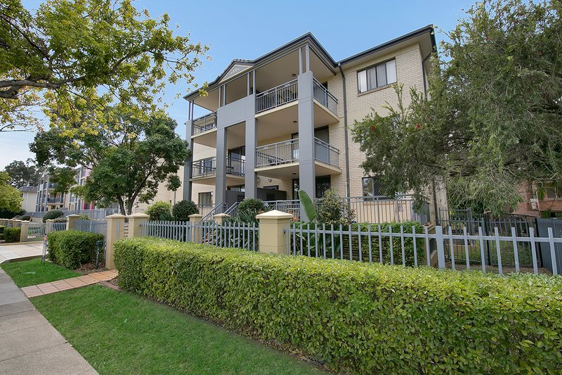 44/300 Sir Fred Schonell Drive, St Lucia QLD 4067