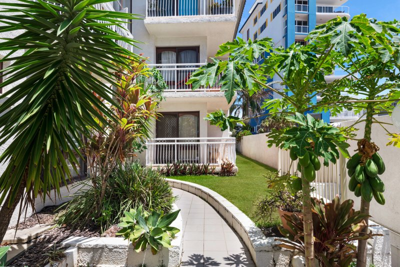 Photo - 4/44 Alexandra Parade, Maroochydore QLD 4558 - Image 2