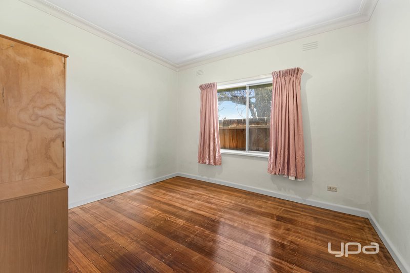Photo - 444 Main Road West , St Albans VIC 3021 - Image 5