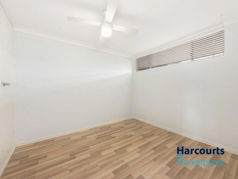 Photo - 4/44 Martindale Street, Corinda QLD 4075 - Image 5
