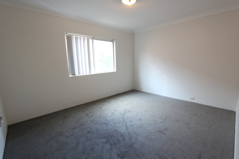 Photo - 4/44 Speed Street, Liverpool NSW 2170 - Image 5