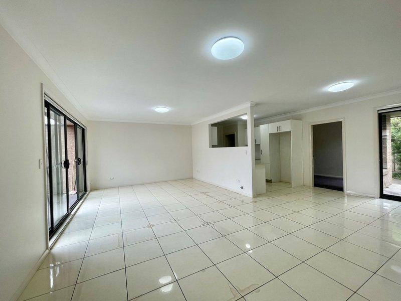 Photo - 4/45-47 Dutton Street, Bankstown NSW 2200 - Image 3