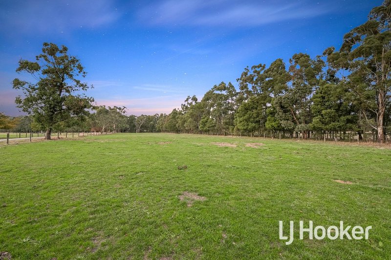 Photo - 445 Bessie Creek Road, Nar Nar Goon North VIC 3812 - Image 20