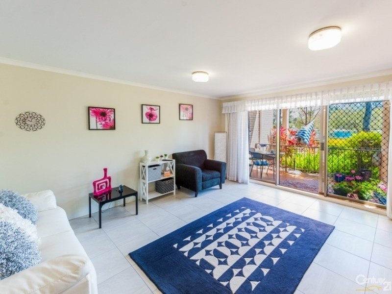 Photo - 4/45 Bradman Avenue, Maroochydore QLD 4558 - Image 4