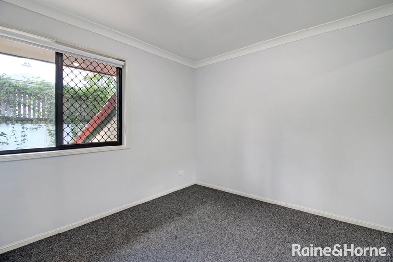 Photo - 4/45 Brisbane Street, Toowong QLD 4066 - Image 11