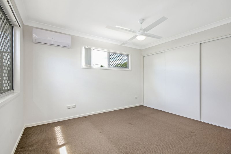 Photo - 4/45 Burlington Street, Holland Park QLD 4121 - Image 5