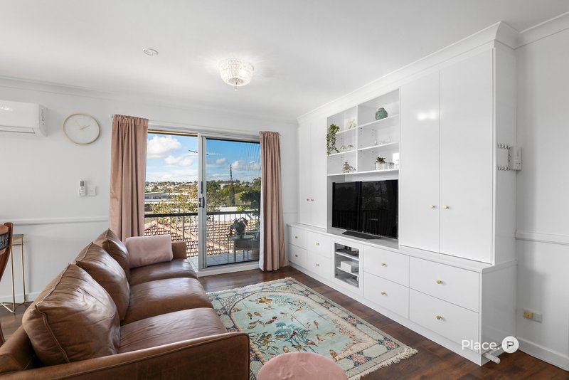 Photo - 4/45 Derby Street, Coorparoo QLD 4151 - Image 4
