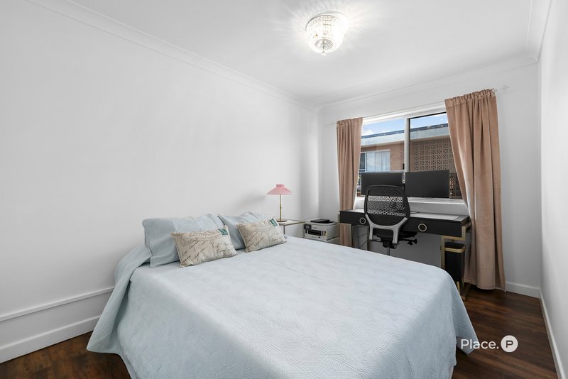 Photo - 4/45 Derby Street, Coorparoo QLD 4151 - Image 11