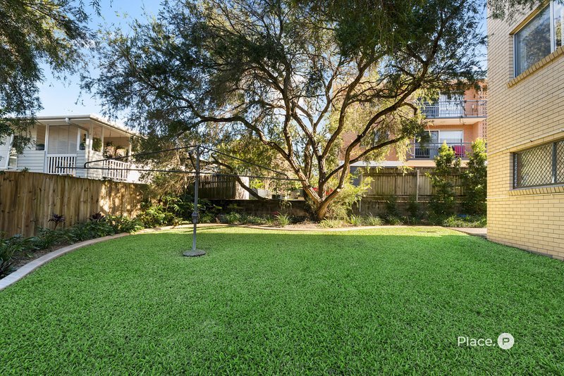 Photo - 4/45 Derby Street, Coorparoo QLD 4151 - Image 17