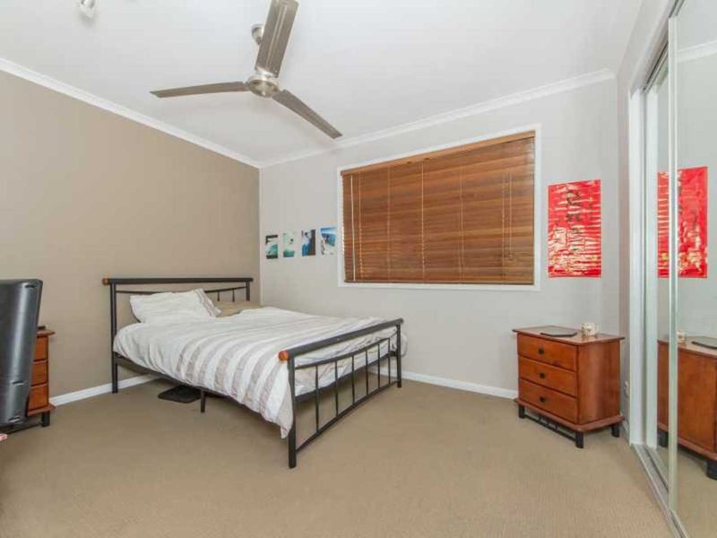 Photo - 44/5 Galeen Drive, Burleigh Waters QLD 4220 - Image 5