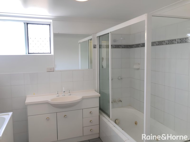 Photo - 4/45 Mitre Street, St Lucia QLD 4067 - Image 7