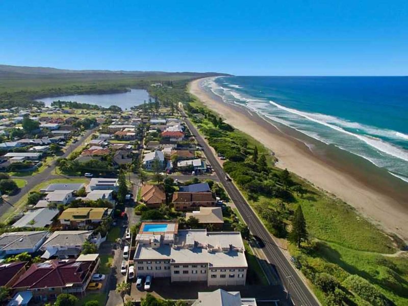 Photo - 4/45 Pacific Parade, Lennox Head NSW 2478 - Image 5