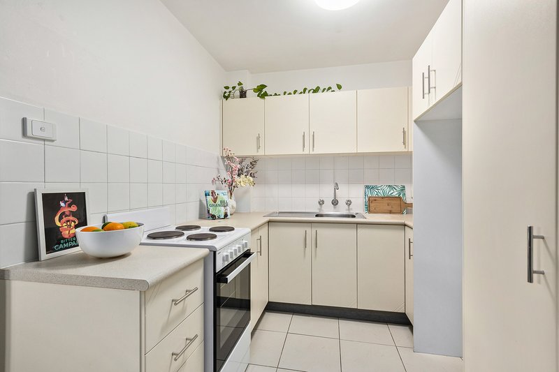 Photo - 4/45 Smith Street, Wollongong NSW 2500 - Image 3