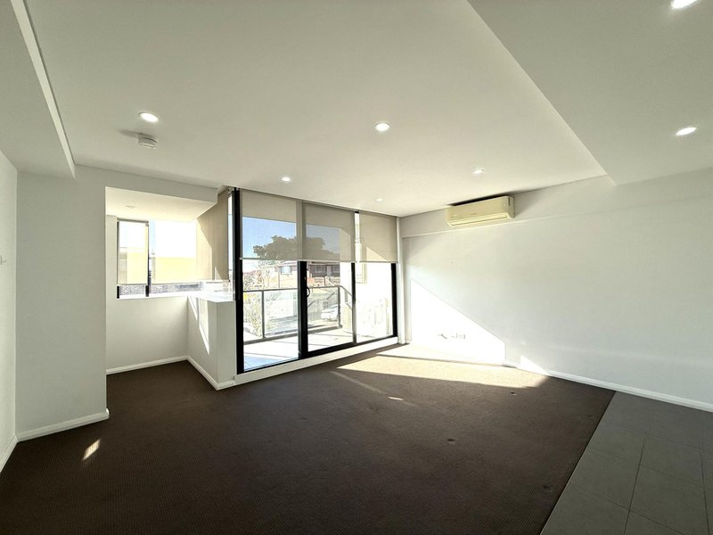 Photo - 4/45 South Parade, Campsie NSW 2194 - Image 2