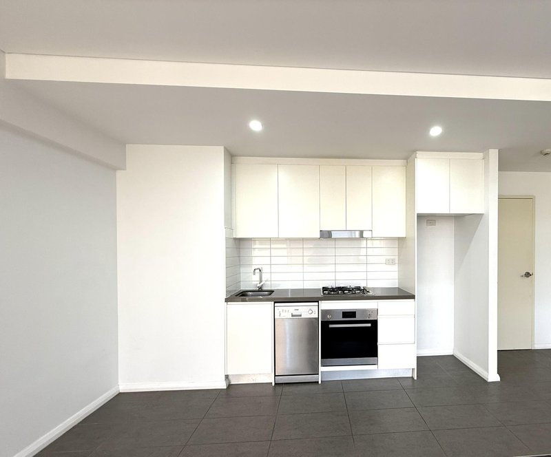 Photo - 4/45 South Parade, Campsie NSW 2194 - Image 5