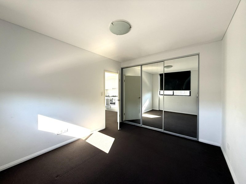 Photo - 4/45 South Parade, Campsie NSW 2194 - Image 7