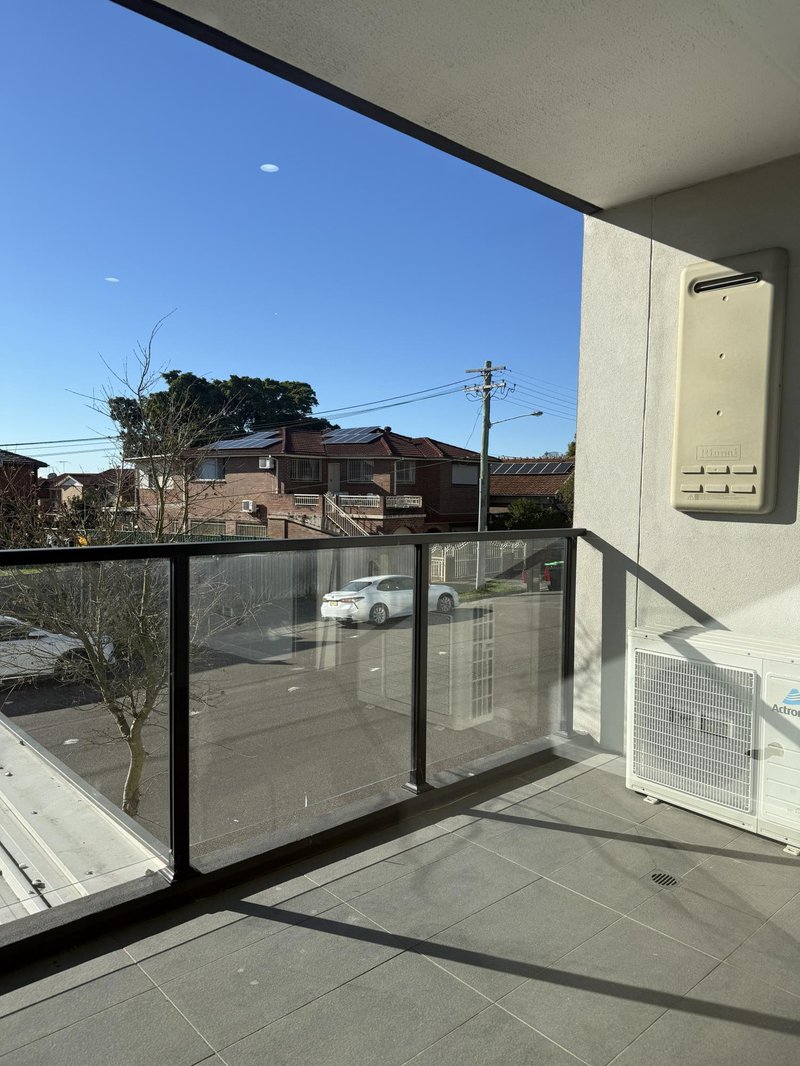 Photo - 4/45 South Parade, Campsie NSW 2194 - Image 9