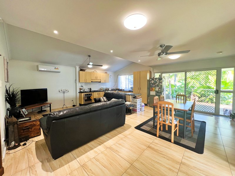 Photo - 4/4528 Bundaberg Gin Gin Road, Gin Gin QLD 4671 - Image 3