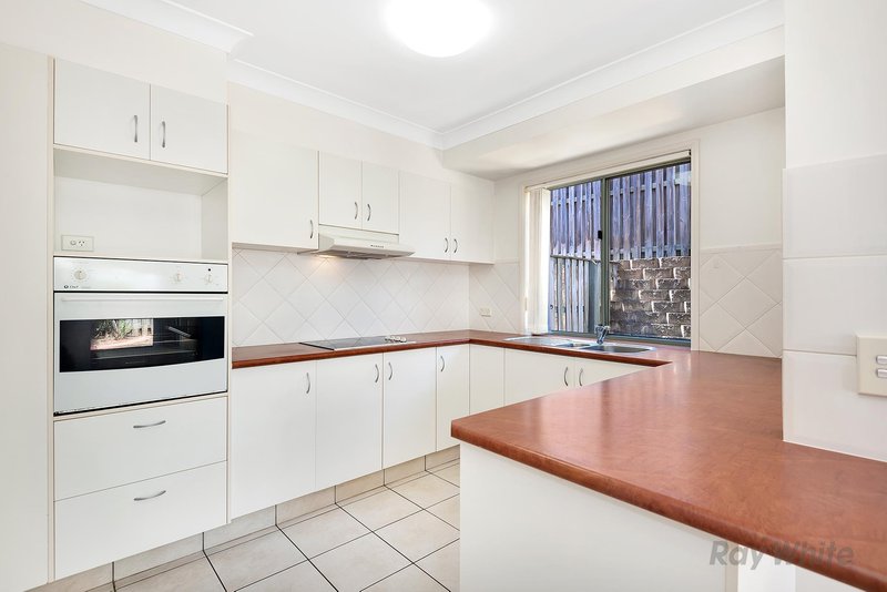 Photo - 44/538 Warrigal Road, Eight Mile Plains QLD 4113 - Image 3