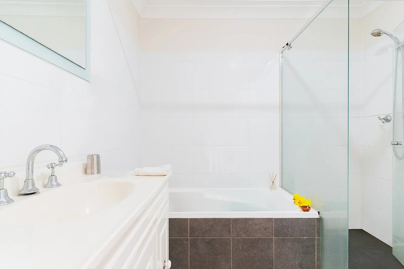 Photo - 4/46 Amy Street, Regents Park NSW 2143 - Image 3