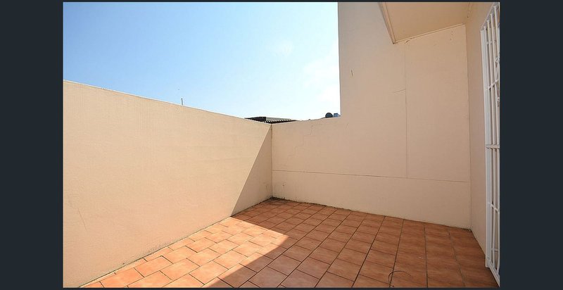 Photo - 4/46 Amy Street, Regents Park NSW 2143 - Image 6