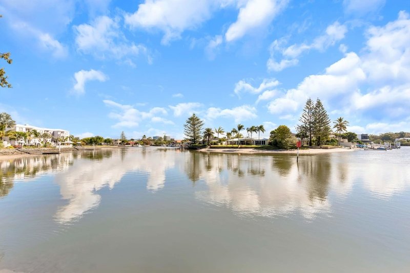 Photo - 4/46 Back Street, Biggera Waters QLD 4216 - Image 12