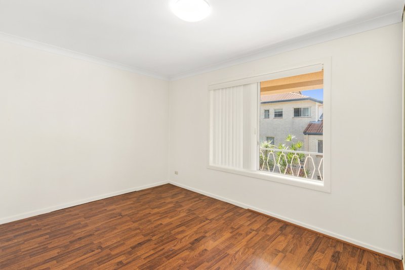 Photo - 4/46 Garrick Street, Coolangatta QLD 4225 - Image 8