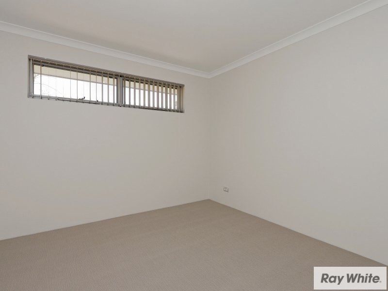 Photo - 4/46 Marriamup Street, Cannington WA 6107 - Image 25