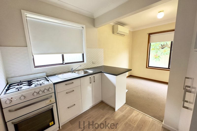 Photo - 4/46 Perks Street, Wallsend NSW 2287 - Image 2