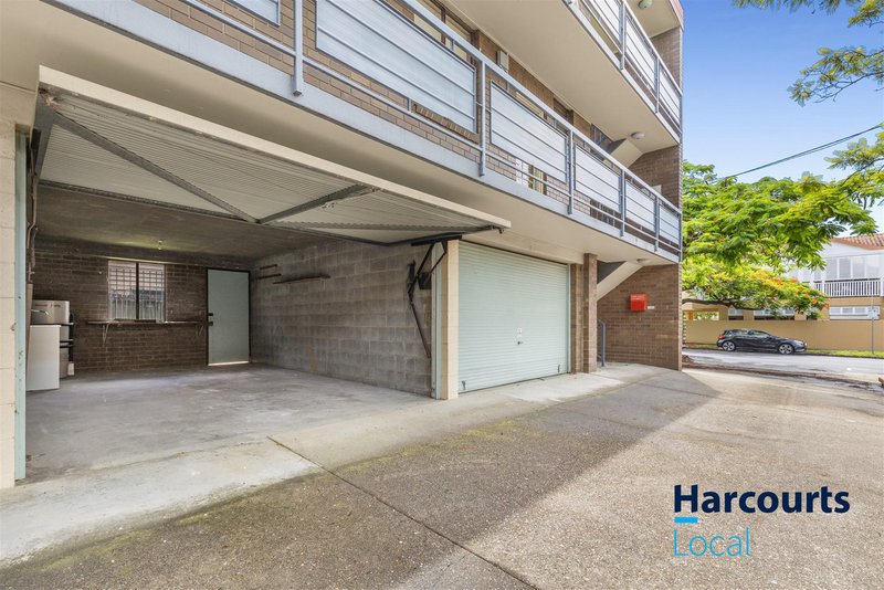 Photo - 4/46 Racecourse Road, Hamilton QLD 4007 - Image 14