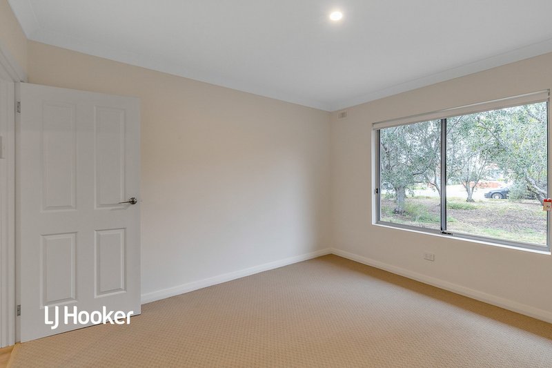 Photo - 4/46 Sansom Road, Semaphore Park SA 5019 - Image 8