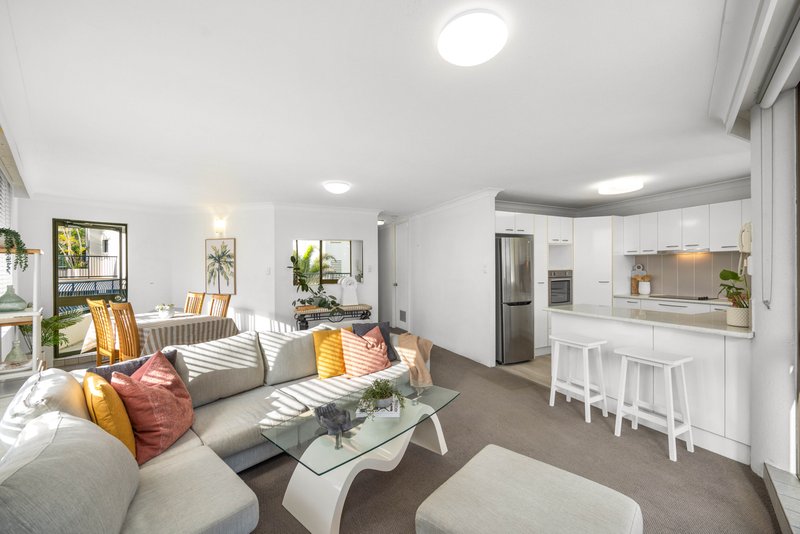 Photo - 4/46 Warne Terrace, Caloundra QLD 4551 - Image 7