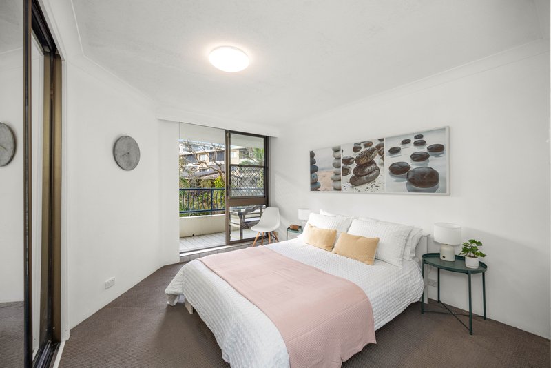 Photo - 4/46 Warne Terrace, Caloundra QLD 4551 - Image 16
