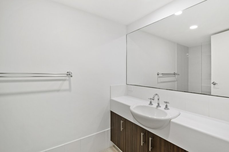 Photo - 4/468-470 Coolangatta Road, Tugun QLD 4224 - Image 6