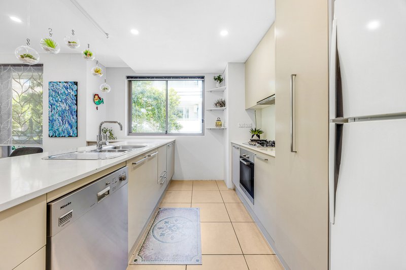 Photo - 4/47-53 Dudley Street, Coogee NSW 2034 - Image 3