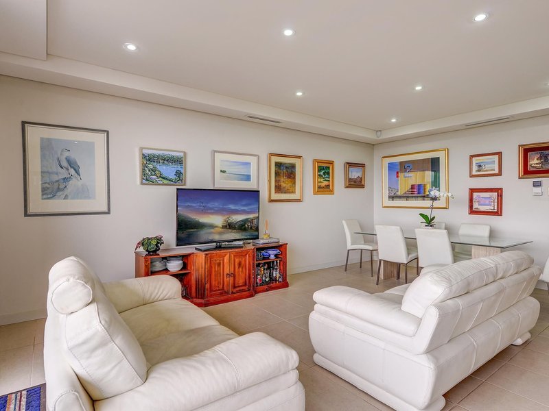 Photo - 4/47 Gladesville Rd , Hunters Hill NSW 2110 - Image 17