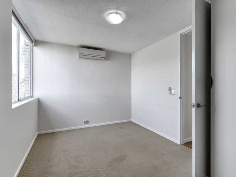 Photo - 4/47 Herston Road, Kelvin Grove QLD 4059 - Image 8