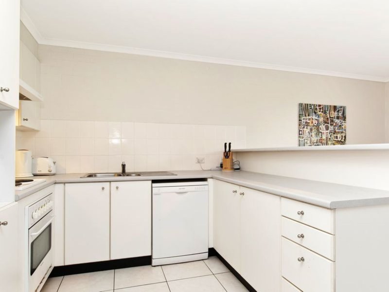 Photo - 4/47 Kennedy Street, Kingston ACT 2604 - Image 4