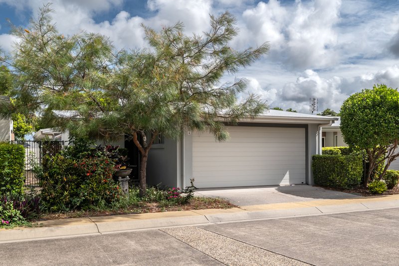 Photo - 4/47 Sycamore Drive, Currimundi QLD 4551 - Image 2