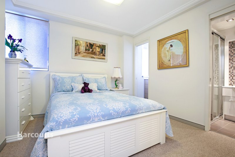 Photo - 4/48-50 Cliff Road, Wollongong NSW 2500 - Image 9