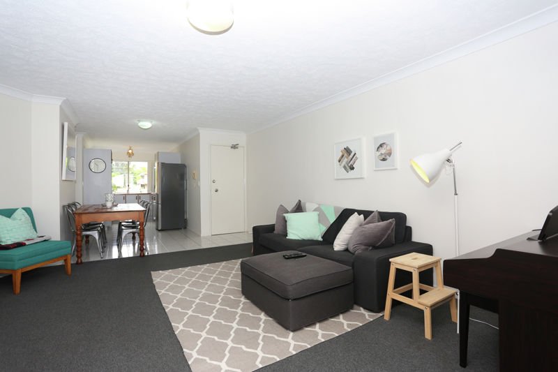 Photo - 4/48 Victoria Terrace, Annerley QLD 4103 - Image 2