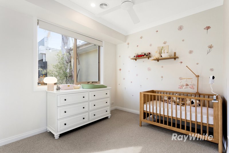 Photo - 4/48 Woornack Road, Carnegie VIC 3163 - Image 8