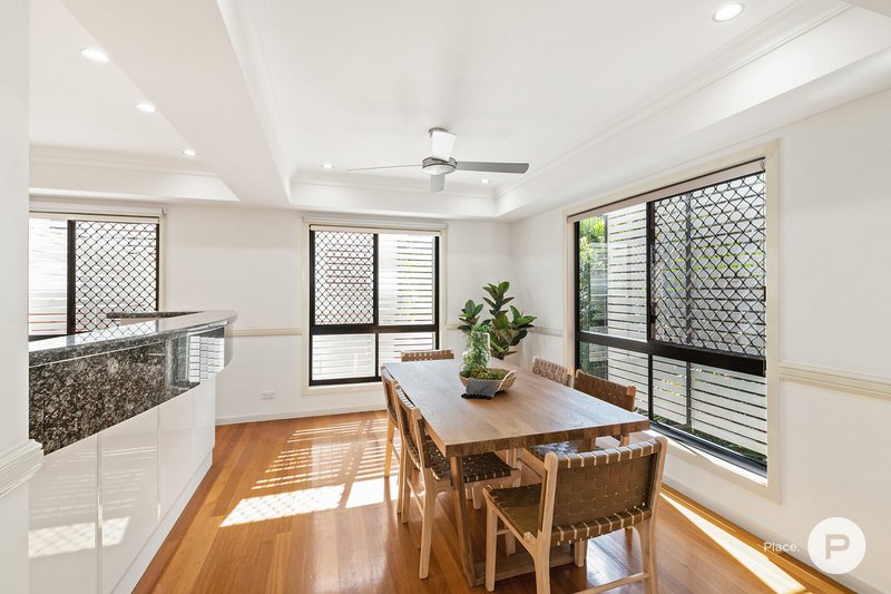 Photo - 4/48 Yeronga Street, Yeronga QLD 4104 - Image 5