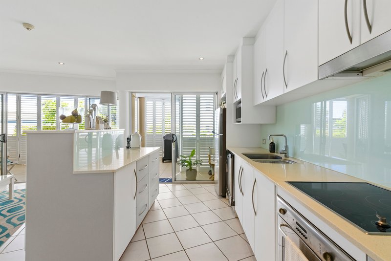 Photo - 4/483 Golden Four Drive, Tugun QLD 4224 - Image 7