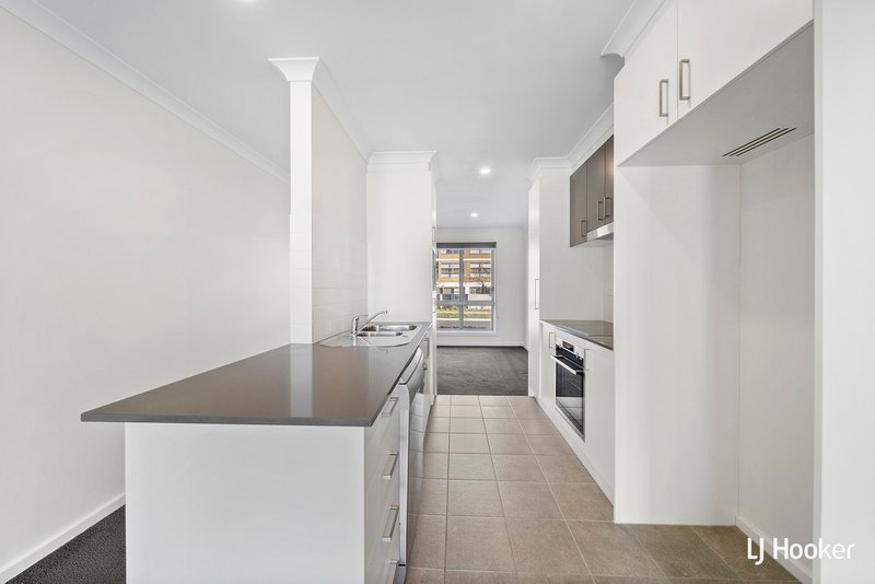 Photo - 44/84 Arthur Blakeley Way, Coombs ACT 2611 - Image 3