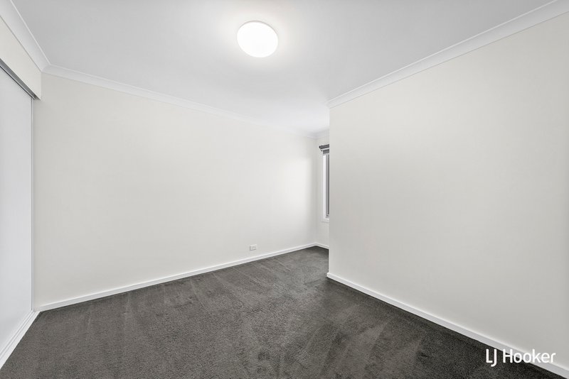 Photo - 44/84 Arthur Blakeley Way, Coombs ACT 2611 - Image 4